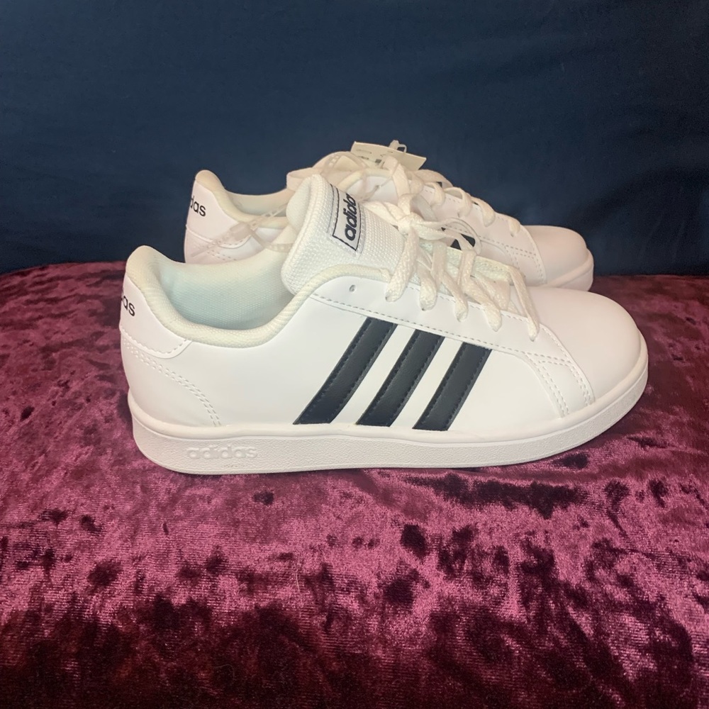 Adidas Grand Court 2.0 Shoes - Size 2 - White with Black Stripes